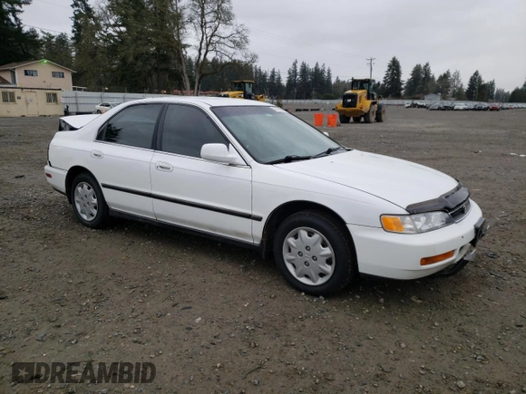 1996 Honda Accord LX with VIN 1HGCD5639TA158062, listed as a Copart auction lot 47434945 with 156,519 mi miles and Salvage Title. Bid and sale history available at DreamBid. Image 4.