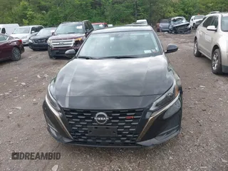 2024 Nissan Altima 2.5 SR with VIN 1N4BL4CV5RN307099, listed as a IAAI auction lot 42087896 with 40,991 mi miles. Bid and sale history available at carsss.com. Image 12.