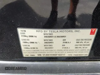 2016 Tesla Model S 90D z VIN 5YJSA1E46GF162217, wystawiony jako IAAI lot #42502493 z przebiegiem Nie podano mil oraz . Historia ofert i sprzedaży dostępna na DreamBid. Obrazek 9.