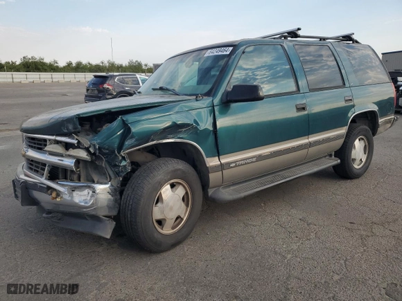 1998 Chevrolet Tahoe with VIN 1GNEK13R4WJ322201, listed as a Copart auction lot 64249464 with 241,168 mi miles and Salvage Title. Bid and sale history available at carsss.com. Image 1.