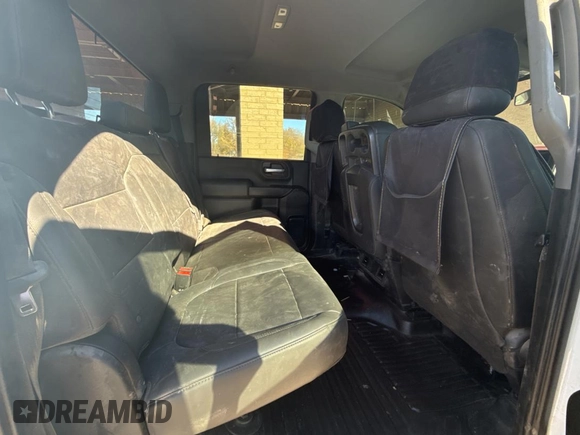 2020 Chevrolet Silverado 3500HD Work Truck with VIN 1GC4YSE71LF156979, listed as a Copart auction lot 83250104 with 176,832 mi miles and Clean Title. Bid and sale history available at carsss.com. Image 6.