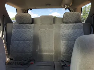 2005 Kia Sorento LX z VIN KNDJD733X55474717, wystawiony jako Copart lot #57565515 z przebiegiem 215 484 mil mil oraz Szkoda całkowita • Salvage title. Historia ofert i sprzedaży dostępna na DreamBid. Obrazek 10.
