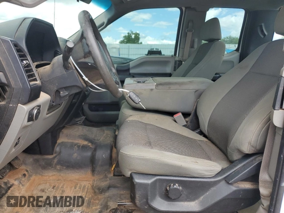 2016 Ford F-150 XL z VIN 1FTEX1C82GKF13354, wystawiony jako Copart lot #56194925 z przebiegiem 223 021 mil mil oraz Szkoda całkowita • Salvage title. Historia ofert i sprzedaży dostępna na DreamBid. Obrazek 7.