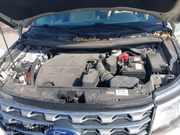 2017 Ford Explorer XLT z VIN 1FM5K7D89HGD85422, wystawiony jako IAAI lot #41787616 z przebiegiem 32 068 mil mil oraz . Historia ofert i sprzedaży dostępna na DreamBid. Obrazek 10.