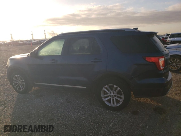 2017 Ford Explorer XLT with VIN 1FM5K7DH5HGA57575, listed as a Copart auction lot 48836105 with 157,128 mi miles and Clean Title. Bid and sale history available at carsss.com. Image 2.