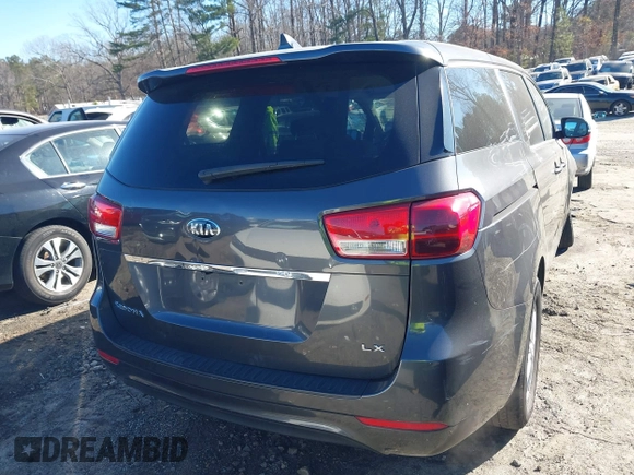 2018 Kia Sedona LX with VIN KNDMB5C18J6363478, listed as a IAAI auction lot 41687688 with 119,700 mi miles. Bid and sale history available at carsss.com. Image 16.