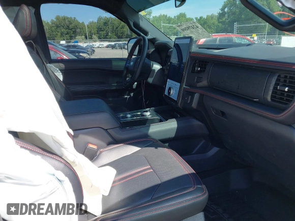2024 Ford Expedition Max Limited с VIN 1FMJK2A8XREA38670, выставлен на аукционе IAAI как лот 42479200 с пробегом 9 635 миль миль и . История ставок и продаж доступна на DreamBid. Изображение 5.