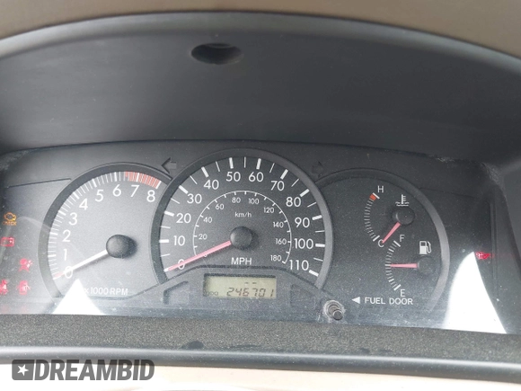 2006 Toyota Corolla CE with VIN 2T1BR32E06C585380, listed as a IAAI auction lot 42045791 with 246,701 mi miles and . Bid and sale history available at DreamBid. Image 7.