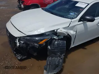 2024 Nissan Altima SV with VIN 1N4BL4DV0RN350117, listed as a IAAI auction lot 42582517 with 5,180 mi miles and . Bid and sale history available at DreamBid. Image 6.