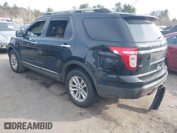2013 Ford Explorer XLT with VIN 1FM5K8D88DGA39815, listed as a IAAI auction lot 41904526 with 141,770 mi miles and . Bid and sale history available at DreamBid. Image 3.
