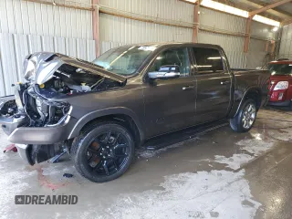 2021 Ram 1500 Laramie z VIN 1C6SRFJT2MN657943, wystawiony jako Copart lot #54126715 z przebiegiem 103 118 mil mil oraz Czysty tytuł • Clean title. Historia ofert i sprzedaży dostępna na DreamBid. Obrazek 1.
