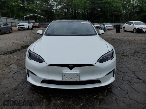 2022 Tesla Model S with VIN 5YJSA1E59NF488969, listed as a Copart auction lot 53686495 with 20,040 mi miles and Salvage Title. Bid and sale history available at DreamBid. Image 5.