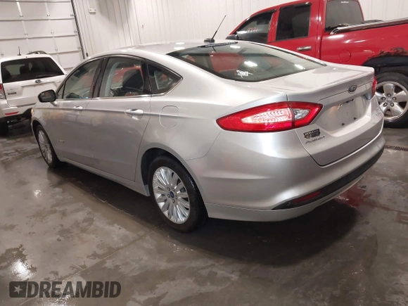 2014 Ford Fusion SE Hybrid с VIN 3FA6P0LU1ER227571, выставлен на аукционе IAAI как лот 42391487 с пробегом 127 979 миль миль и . История ставок и продаж доступна на DreamBid. Изображение 3.