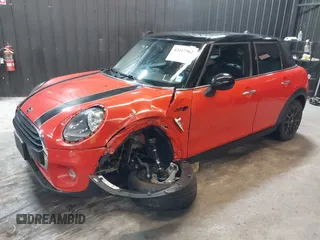 2019 MINI Hardtop 4 Door Cooper with VIN WMWXU1C58K2F82579, listed as a IAAI auction lot 42417562 with 45,915 mi miles and . Bid and sale history available at DreamBid. Image 6.