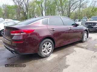 2019 Kia Optima LX with VIN 5XXGT4L39KG277217, listed as a IAAI auction lot 40220142 with 139,755 mi miles. Bid and sale history available at carsss.com. Image 4.