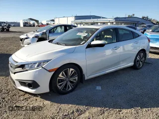 2018 Honda Civic EX-L z VIN JHMFC1F8XJX025774, wystawiony jako Copart lot #85562884 z przebiegiem 105 647 mil mil oraz Szkoda całkowita • Salvage title. Historia ofert i sprzedaży dostępna na DreamBid. Obrazek 1.