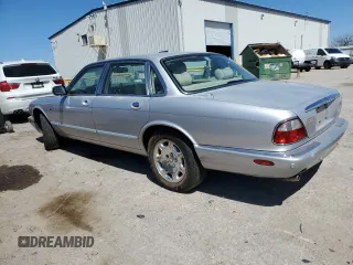 2003 Jaguar XJ 8 z VIN SAJDA14C23LF59484, wystawiony jako Copart lot #50304475 z przebiegiem Nie podano mil oraz Czysty tytuł • Clean title. Historia ofert i sprzedaży dostępna na DreamBid. Obrazek 2.