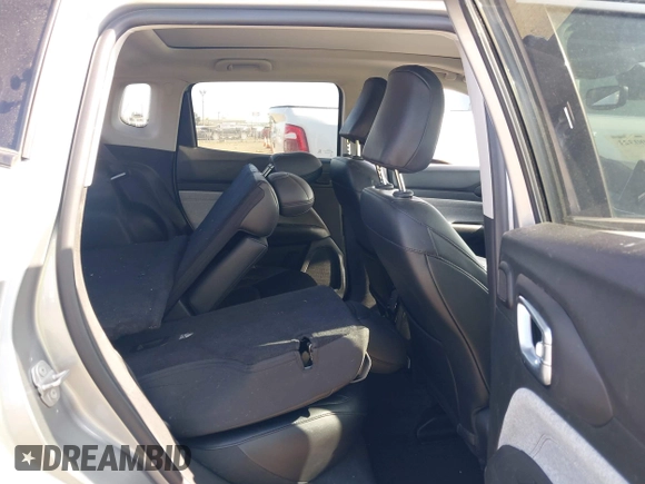 2022 Jeep Compass Latitude Lux with VIN 3C4NJDFB9NT170662, listed as a IAAI auction lot 42500321 with 57,782 mi miles and . Bid and sale history available at DreamBid. Image 8.
