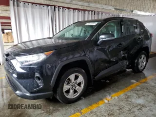 2020 Toyota RAV4 XLE with VIN 2T3P1RFV0LC111605, listed as a Copart auction lot 46594045 with 61,386 mi miles and Clean Title. Bid and sale history available at carsss.com. Image 1.