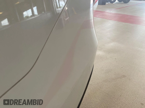 2020 Ford Explorer Limited z VIN 1FMSK8FH8LGA45497, wystawiony jako IAAI lot #42788985 z przebiegiem 81 638 mil mil oraz . Historia ofert i sprzedaży dostępna na DreamBid. Obrazek 16.