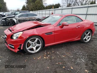 2016 Mercedes-Benz SLK 300 with VIN WDDPK3JAXGF125117, listed as a Copart auction lot 43603875 with 100,376 mi miles and Salvage Title. Bid and sale history available at DreamBid. Image 1.