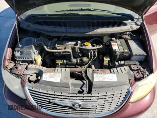 2003 Chrysler Town & Country LX with VIN 2C4GP44LX3R112420, listed as a Copart auction lot 77086724 with 101,353 mi miles and Clean Title. Bid and sale history available at DreamBid. Image 12.