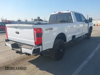 2024 Ford Super Duty F-250 SRW XL with VIN 1FT8W2BN2RED04016, listed as a IAAI auction lot 41274955 with 6,181 mi miles. Bid and sale history available at carsss.com. Image 4.