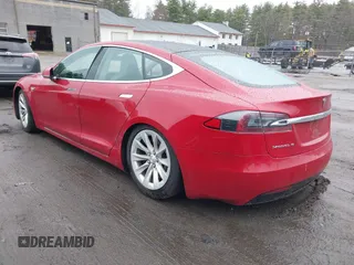 2016 Tesla Model S 90D with VIN 5YJSA1E28GF150889, listed as a IAAI auction lot 41958931 with 24,090 mi miles and . Bid and sale history available at DreamBid. Image 3.