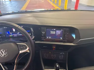 2024 Volkswagen Jetta S с VIN 3VW5M7BU2RM079505, выставлен на аукционе IAAI как лот 42808841 с пробегом 21 446 миль миль и . История ставок и продаж доступна на DreamBid. Изображение 17.