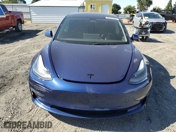 2023 Tesla Model 3 z VIN 5YJ3E1EA2PF627302, wystawiony jako Copart lot #56535485 z przebiegiem 30 522 mil mil oraz Szkoda całkowita • Salvage title. Historia ofert i sprzedaży dostępna na DreamBid. Obrazek 5.