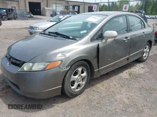 2008 Honda Civic LX z VIN 2HGFA165X8H349367, wystawiony jako IAAI lot #42350630 z przebiegiem Nie podano mil oraz . Historia ofert i sprzedaży dostępna na DreamBid. Obrazek 2.