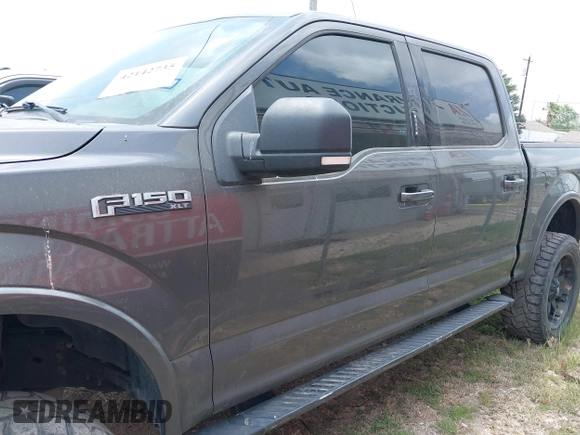 2017 Ford F-150 XL with VIN 1FTEW1EF6HKD40423, listed as a IAAI auction lot 42142735 with 155,675 mi miles. Bid and sale history available at carsss.com. Image 14.