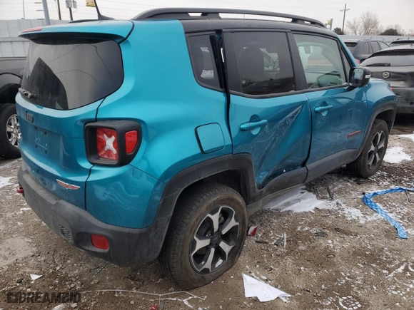 2021 Jeep Renegade Trailhawk with VIN ZACNJDC13MPM30939, listed as a Copart auction lot 45685485 with 12,696 mi miles and Salvage Title. Bid and sale history available at carsss.com. Image 3.