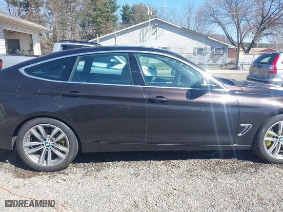 2016 BMW 3 Series Gran Turismo 335i xDrive with VIN WBA3X9C58GD869885, listed as a IAAI auction lot 41805565 with NaN miles. Bid and sale history available at carsss.com. Image 13.