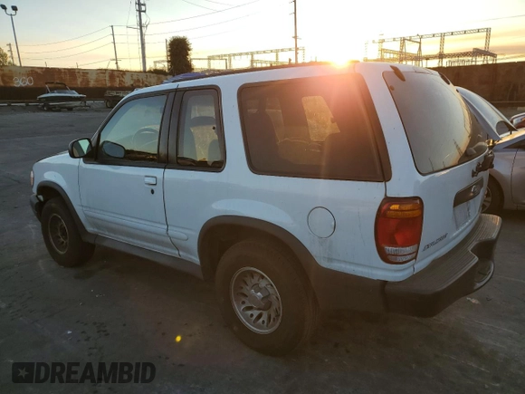 1999 Ford Explorer Sport с VIN 1FMYU22X1XUA31138, выставлен на аукционе Copart как лот 87529095 с пробегом 60 805 миль миль и Чистый • Clean title. История ставок и продаж доступна на DreamBid. Изображение 2.
