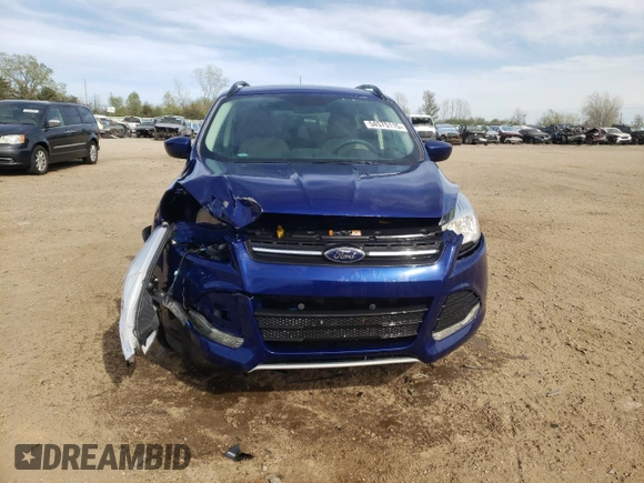 2016 Ford Escape SE z VIN 1FMCU0G99GUC07099, wystawiony jako Copart lot #54575115 z przebiegiem 86 623 mil mil oraz Szkoda całkowita • Salvage title. Historia ofert i sprzedaży dostępna na DreamBid. Obrazek 5.