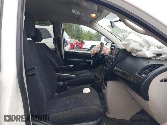 2011 Dodge Grand Caravan Cargo with VIN 2D4RN1AG5BR601684, listed as a IAAI auction lot 40406009 with 207,242 mi miles. Bid and sale history available at carsss.com. Image 5.