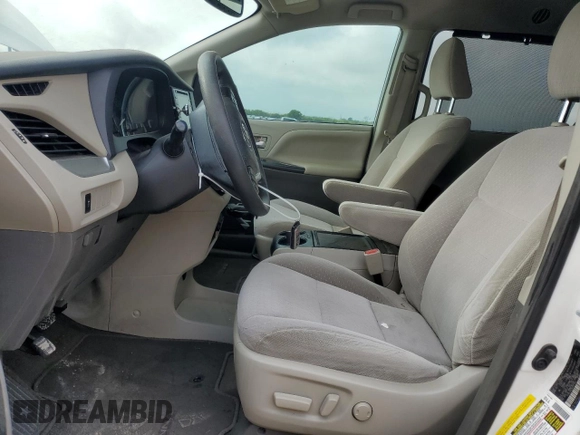 2019 Toyota Sienna LE Auto Access Seat with VIN 5TDKZ3DC9KS977464, listed as a Copart auction lot 54574395 with 111,346 mi miles and Salvage Title. Bid and sale history available at DreamBid. Image 7.