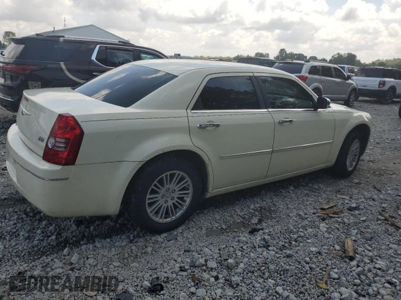 2010 Chrysler 300 Touring with VIN 2C3CA5CV3AH184687, listed as a Copart auction lot 68006024 with 122,272 mi miles and Salvage Title. Bid and sale history available at DreamBid. Image 3.
