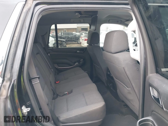 2017 GMC Yukon SLE with VIN 1GKS2AKC0HR136012, listed as a IAAI auction lot 41707322 with 81,821 mi miles. Bid and sale history available at carsss.com. Image 8.