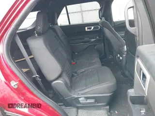 2020 Ford Explorer XLT with VIN 1FMSK8DH7LGB41348, listed as a IAAI auction lot 41547113 with 76,372 mi miles and . Bid and sale history available at DreamBid. Image 8.