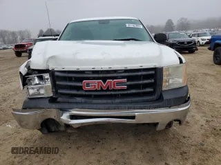 2011 GMC Sierra 1500 Work Truck z VIN 1GTR1TEX4BZ337832, wystawiony jako Copart lot #44142365 z przebiegiem 181 155 mil mil oraz Czysty tytuł • Clean title. Historia ofert i sprzedaży dostępna na DreamBid. Obrazek 5.