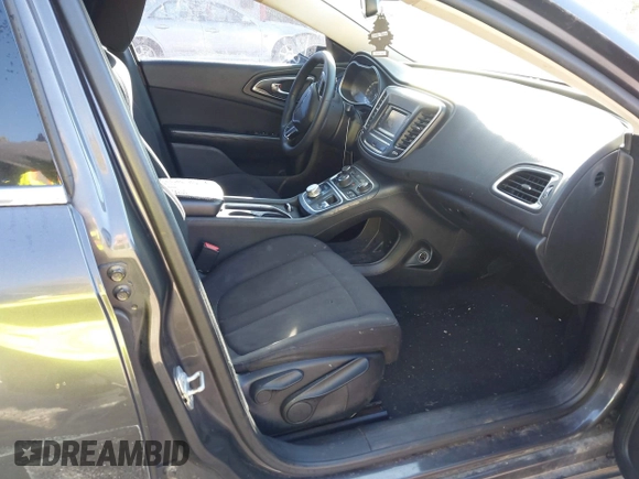 2015 Chrysler 200 Limited with VIN 1C3CCCABXFN653344, listed as a IAAI auction lot 41806428 with 198,835 mi miles. Bid and sale history available at carsss.com. Image 5.