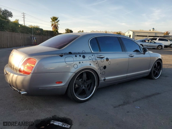 2006 Bentley Continental Flying Spur with VIN SCBBR53W06C035238, listed as a Copart auction lot 80284644 with 62,263 mi miles and Salvage Title. Bid and sale history available at carsss.com. Image 3.