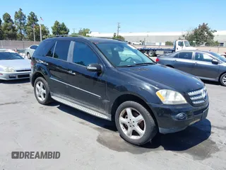 2007 Mercedes-Benz M 350 with VIN 4JGBB86E07A231629, listed as a IAAI auction lot 42586452 with 212,586 mi miles and . Bid and sale history available at DreamBid. Image 1.