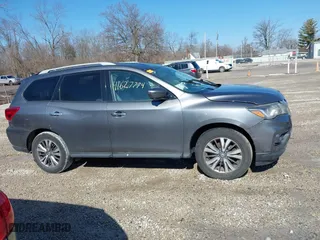 2020 Nissan Pathfinder SL with VIN 5N1DR2CN1LC597166, listed as a IAAI auction lot 41627774 with 85,786 mi miles. Bid and sale history available at carsss.com. Image 13.