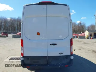 2019 Ford Transit с VIN 1FTYR2XMXKKA45743, выставлен на аукционе IAAI как лот 41900765 с пробегом 83 853 миль миль и . История ставок и продаж доступна на DreamBid. Изображение 16.