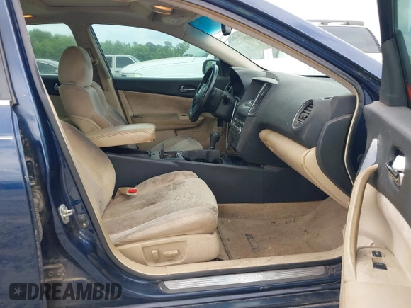 2013 Nissan Maxima S with VIN 1N4AA5APXDC803631, listed as a IAAI auction lot 42168957 with 119,845 mi miles and . Bid and sale history available at DreamBid. Image 5.