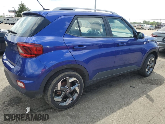 2023 Hyundai Venue Limited with VIN KMHRC8A35PU243601, listed as a Copart auction lot 55655755 with 21,571 mi miles and Clean Title. Bid and sale history available at DreamBid. Image 3.