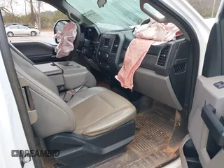 2017 Ford F-250 XL z VIN 1FD7X2A60HEC65973, wystawiony jako IAAI lot #41190935 z przebiegiem 202 195 mil mil oraz . Historia ofert i sprzedaży dostępna na DreamBid. Obrazek 5.
